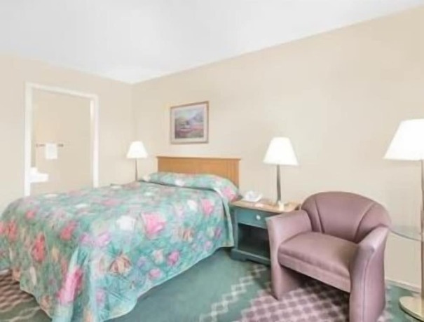 Imagen de la habitación del Hotel Travelodge by Wyndham New Philadelphia. Foto 3