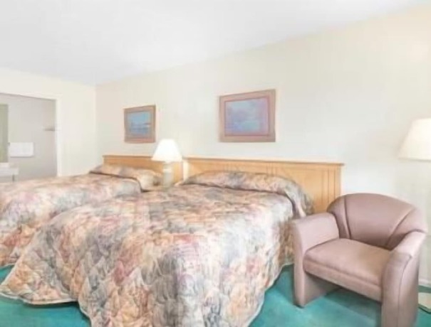 Imagen de la habitación del Hotel Travelodge by Wyndham New Philadelphia. Foto 5