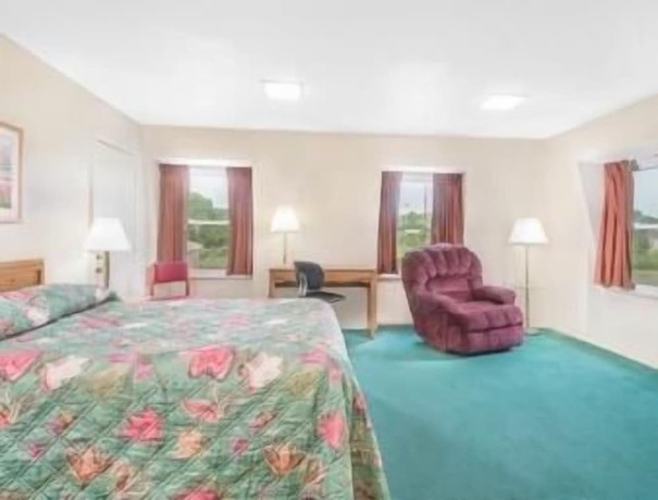 Imagen de la habitación del Hotel Travelodge by Wyndham New Philadelphia. Foto 6