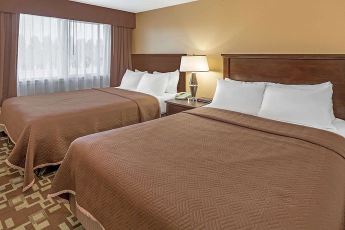 Imagen de la habitación del Hotel Travelodge by Wyndham Newport. Foto 4
