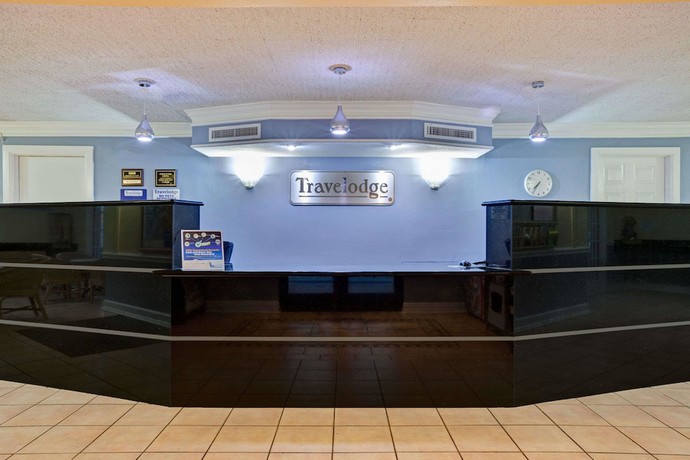 Imagen de los interiores del Hotel Travelodge by Wyndham North Richland Hills/Dallas/Ft Worth. Foto 14