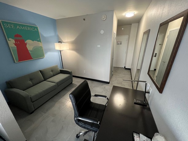 Imagen de la habitación del Hotel Travelodge by Wyndham Ozone Park. Foto 7