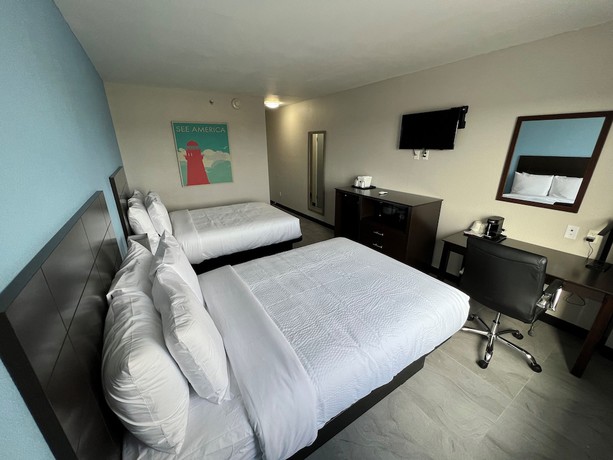 Imagen de la habitación del Hotel Travelodge by Wyndham Ozone Park. Foto 8