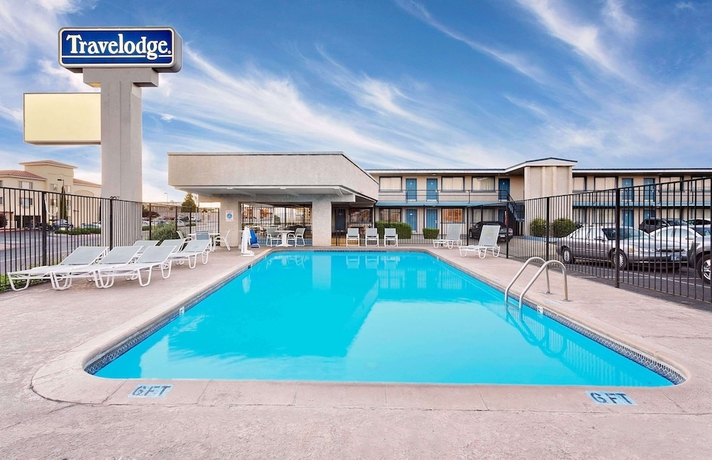 Imagen de la piscina del Hotel Travelodge by Wyndham Page, View of Lake Powell. Foto 16