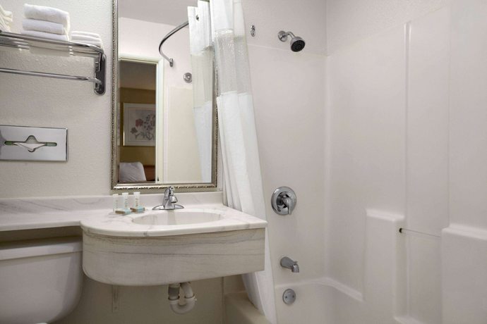 Imagen de la habitación del Hotel Travelodge by Wyndham Pendleton OR. Foto 8