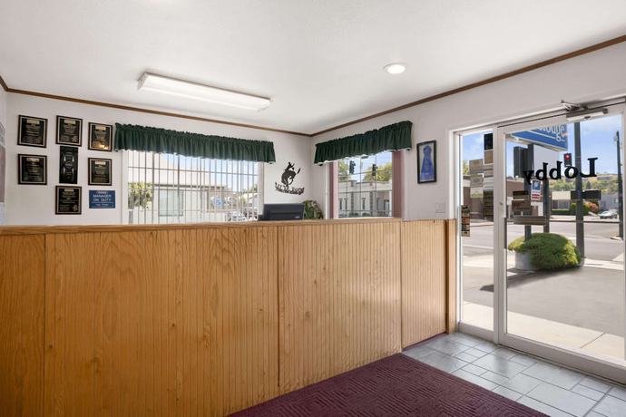 Imagen de los interiores del Hotel Travelodge by Wyndham Pendleton OR. Foto 19