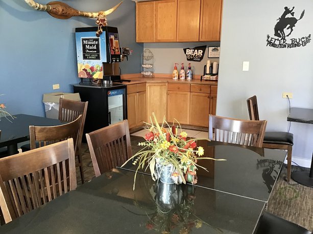 Imagen del bar/restaurante del Hotel Travelodge by Wyndham Pendleton OR. Foto 1
