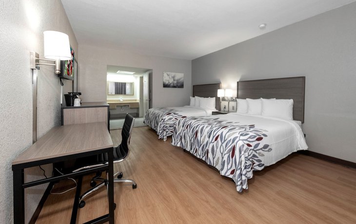 Imagen de la habitación del Hotel Travelodge by Wyndham Petersburg. Foto 9