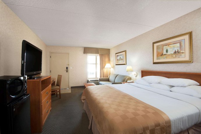 Imagen de la habitación del Hotel Travelodge by Wyndham Pueblo. Foto 2