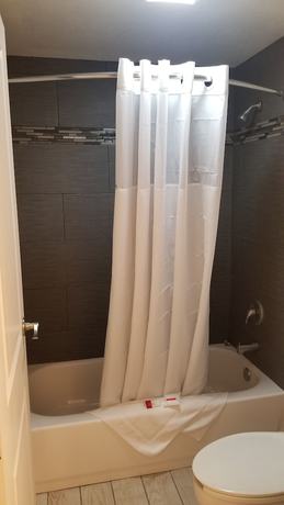 Imagen de la habitación del Hotel Travelodge by Wyndham Pueblo. Foto 9