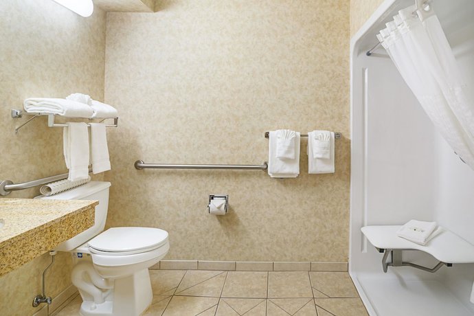 Imagen de la habitación del Hotel Travelodge by Wyndham Rapid City/Black Hills. Foto 4