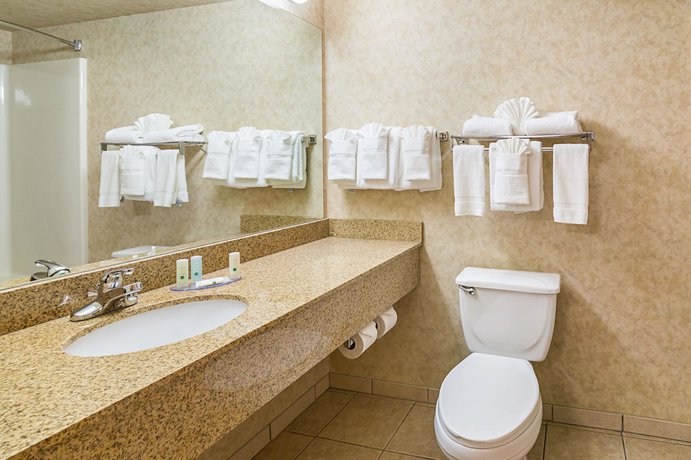 Imagen de la habitación del Hotel Travelodge by Wyndham Rapid City/Black Hills. Foto 8