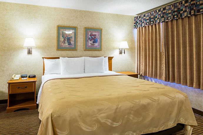 Imagen de la habitación del Hotel Travelodge by Wyndham Rapid City/Black Hills. Foto 15