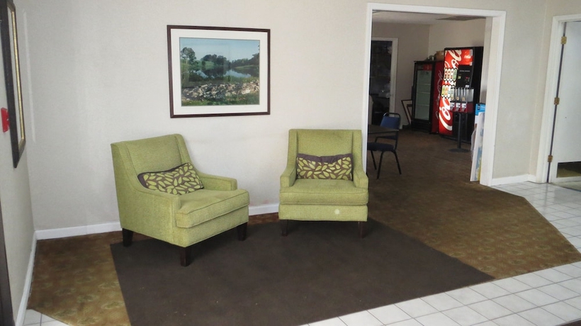 Imagen de los interiores del Hotel Travelodge by Wyndham Richmond Kentucky. Foto 16
