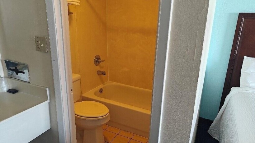 Imagen de la habitación del Hotel Travelodge by Wyndham Richmond Kentucky. Foto 10