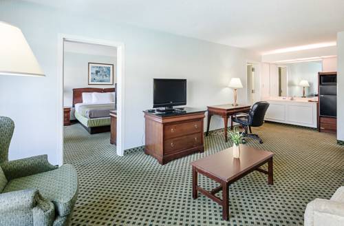 Imagen de la habitación del Hotel Travelodge by Wyndham Roanoke. Foto 12