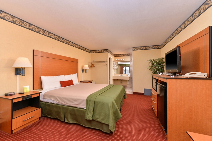 Imagen de la habitación del Hotel Travelodge by Wyndham San Clemente Beach. Foto 13