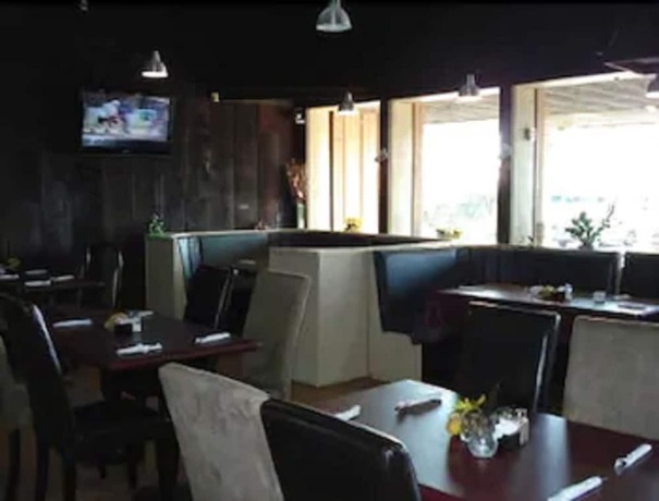 Imagen del bar/restaurante del Hotel Travelodge by Wyndham Sarnia. Foto 3