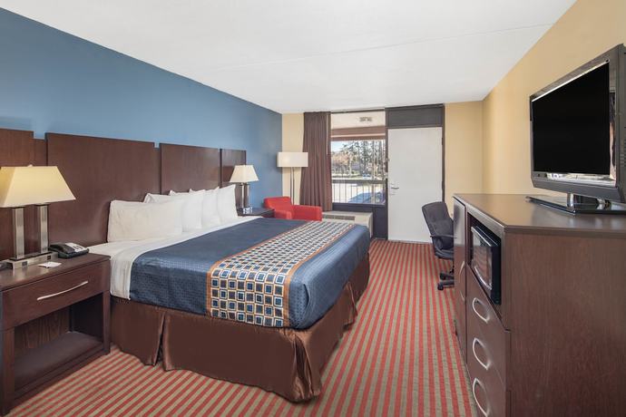 Imagen de la habitación del Hotel Travelodge by Wyndham Savannah Area/Richmond Hill. Foto 2
