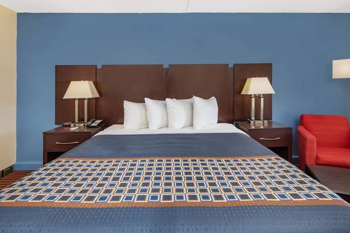 Imagen de la habitación del Hotel Travelodge by Wyndham Savannah Area/Richmond Hill. Foto 10