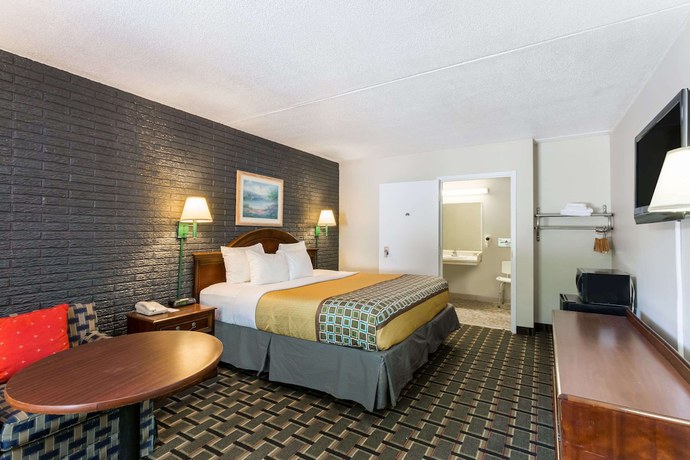 Imagen de la habitación del Hotel Travelodge by Wyndham Savannah Area/Richmond Hill. Foto 14