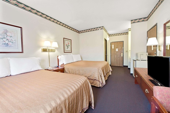 Imagen de la habitación del Hotel Travelodge by Wyndham St. Louis. Foto 7