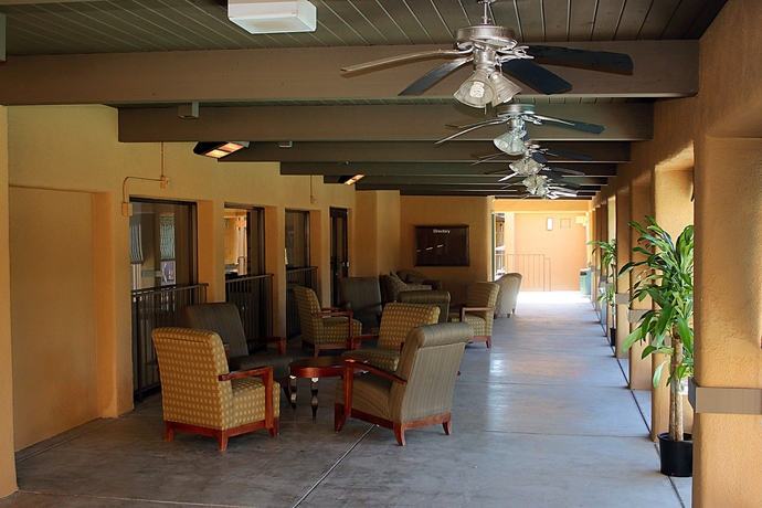 Imagen de los exteriores del Hotel Travelodge by Wyndham Tucson Airport. Foto 12