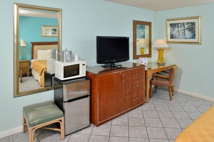 Imagen de la habitación del Hotel Travelodge by Wyndham Venice. Foto 15