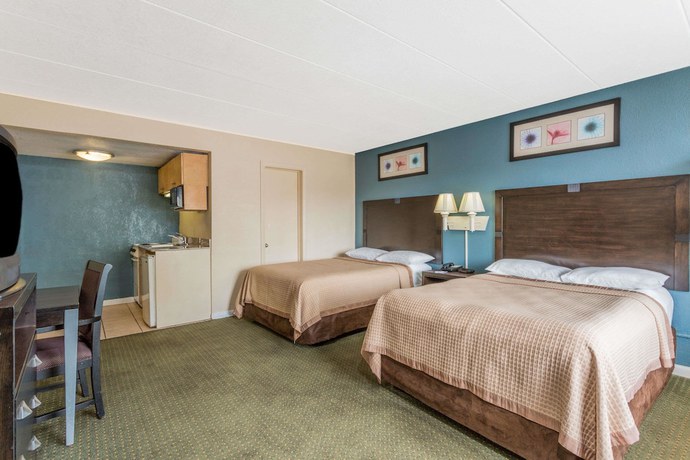 Imagen de la habitación del Hotel Travelodge by Wyndham Virginia Beach. Foto 6