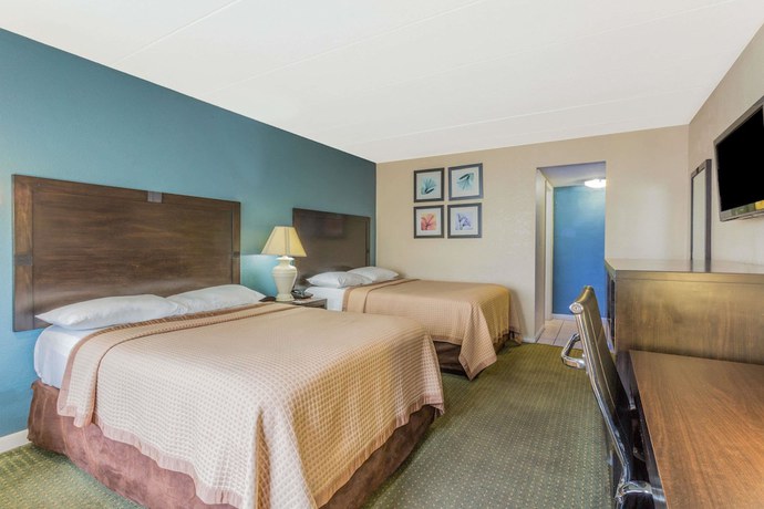 Imagen de la habitación del Hotel Travelodge by Wyndham Virginia Beach. Foto 12