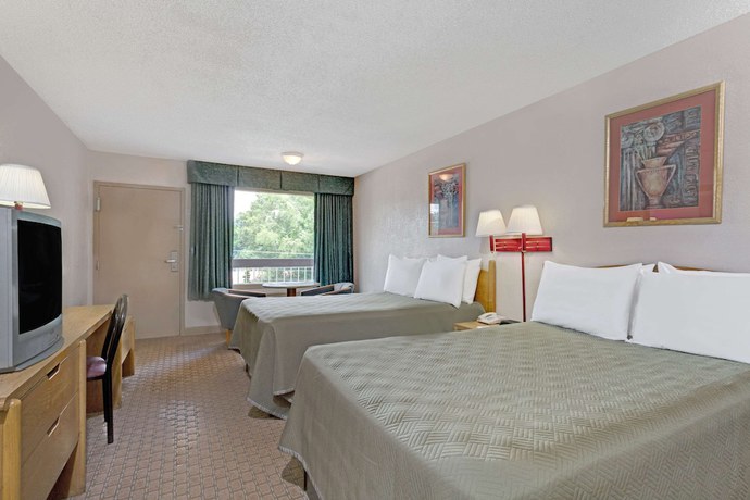 Imagen de la habitación del Hotel Travelodge by Wyndham Williamsburg Colonial Area. Foto 4