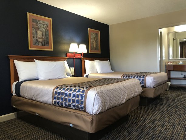 Imagen de la habitación del Hotel Travelodge by Wyndham Williamsburg Colonial Area. Foto 8