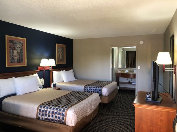 Imagen de la habitación del Hotel Travelodge by Wyndham Williamsburg Colonial Area. Foto 9