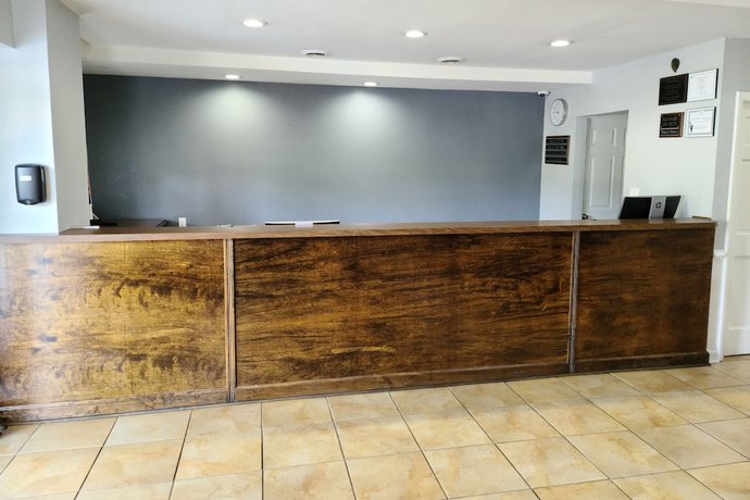Imagen de los interiores del Hotel Travelodge by Wyndham Williamsburg Colonial Area. Foto 18