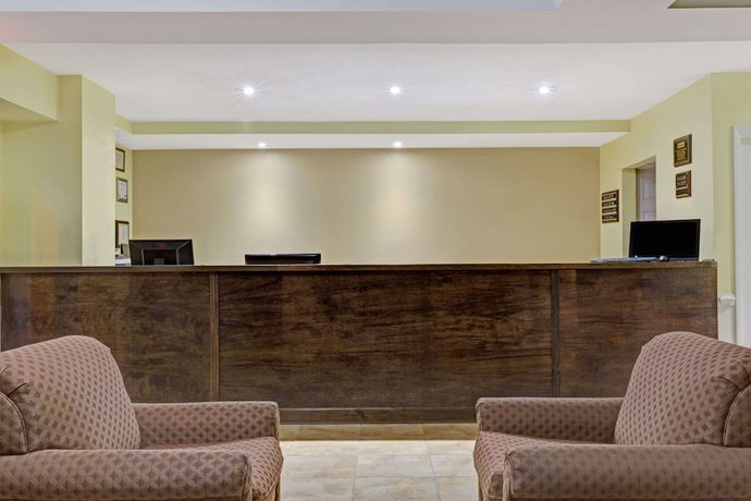 Imagen de los interiores del Hotel Travelodge by Wyndham Williamsburg Colonial Area. Foto 19