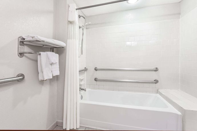 Imagen de la habitación del Hotel Travelodge by Wyndham Winchester. Foto 11
