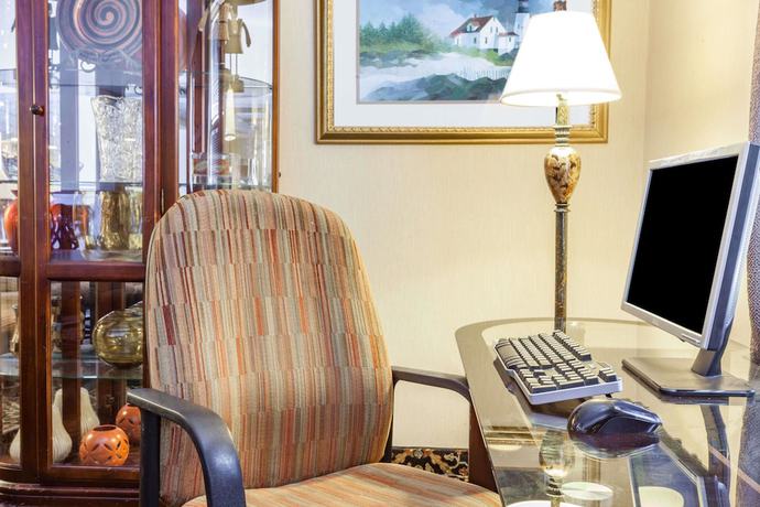 Imagen de los interiores del Hotel Travelodge by Wyndham Winchester. Foto 16