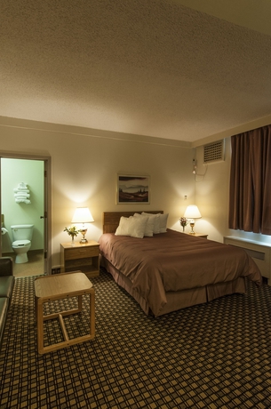 Imagen de la habitación del Hotel Travelodge by Wyndham Winnipeg Airport West. Foto 6