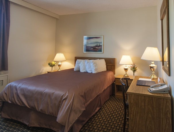 Imagen de la habitación del Hotel Travelodge by Wyndham Winnipeg Airport West. Foto 7