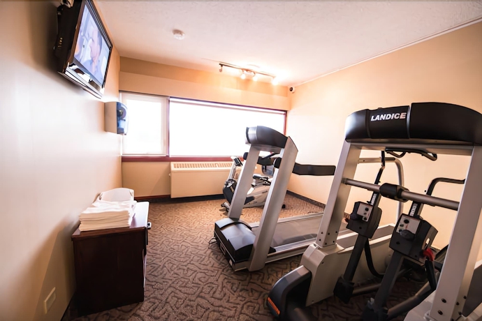 Imagen de los interiores del Hotel Travelodge by Wyndham Winnipeg Airport West. Foto 19