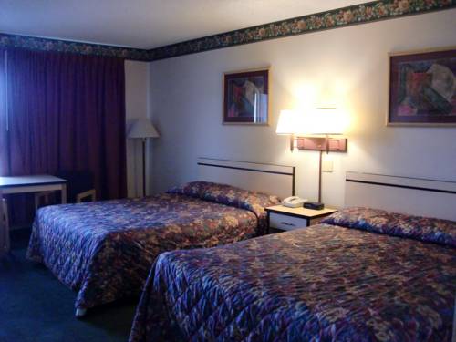 Imagen de la habitación del Hotel Travelstar Inn & Suites. Foto 6