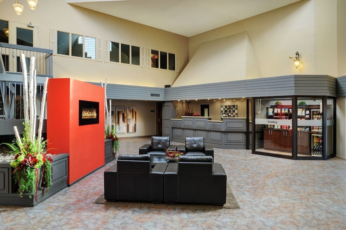 Imagen de los interiores del Hotel Travelway Inn Sudbury. Foto 12