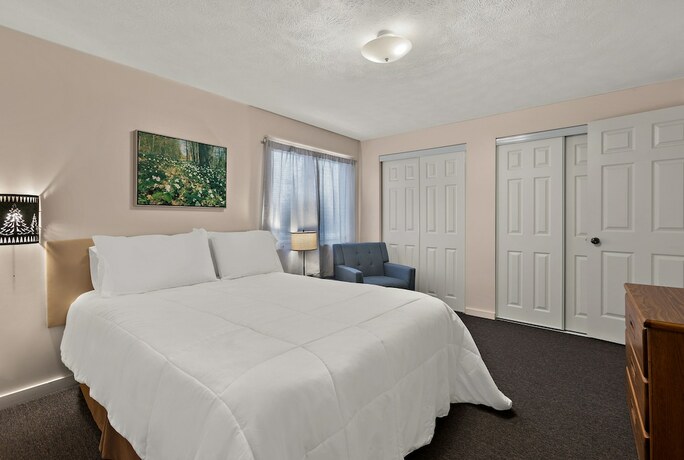 Imagen general del Hotel Traverse Bay Inn, Traverse City. Foto 9
