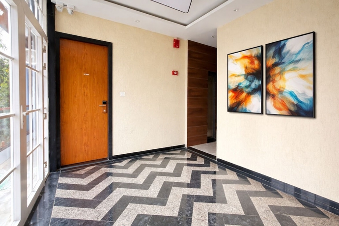 Imagen de los interiores del Hotel Travinities Premier, Ujjain. Foto 12