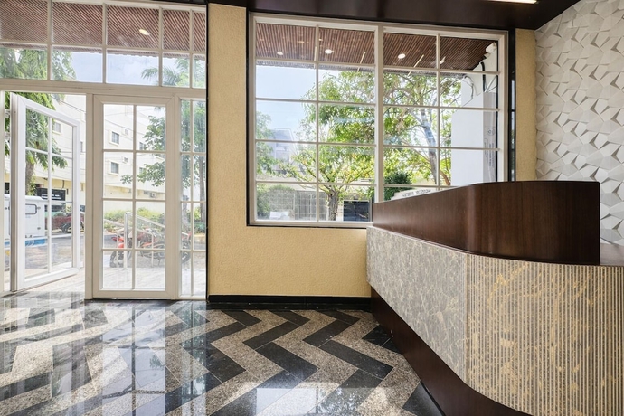 Imagen de los interiores del Hotel Travinities Premier, Ujjain. Foto 15