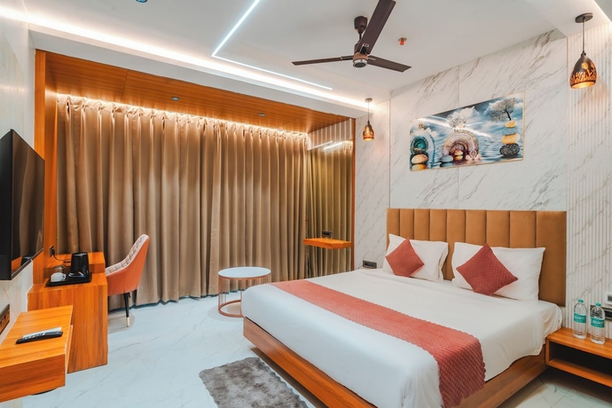 Imagen de la habitación del Hotel Travinities Shree Ji Palace. Foto 3