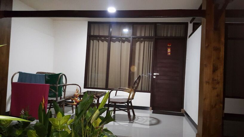 Imagen general del Hotel Trawangan Cottages. Foto 11