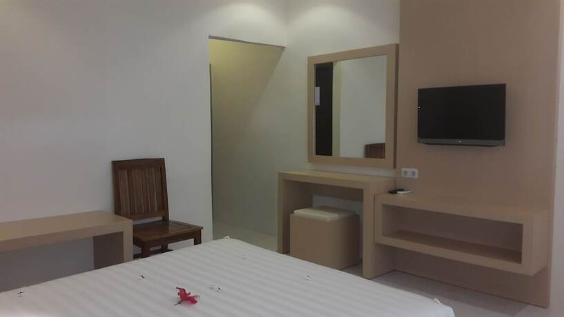 Imagen de la habitación del Hotel Trawangan Cottages. Foto 20