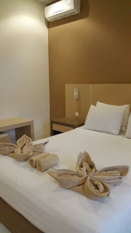 Imagen de la habitación del Hotel Trawangan Cottages. Foto 25