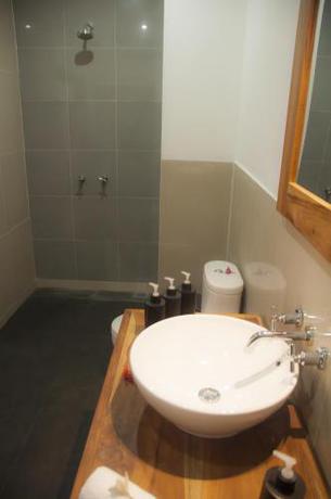 Imagen de la habitación del Hotel Trawangan Dive Resort. Foto 8